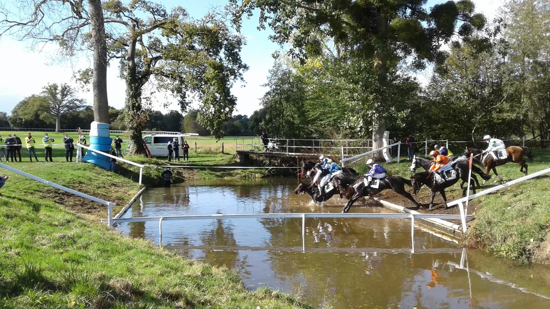 Hippodrome Nuillé-sur-Vicoin-1